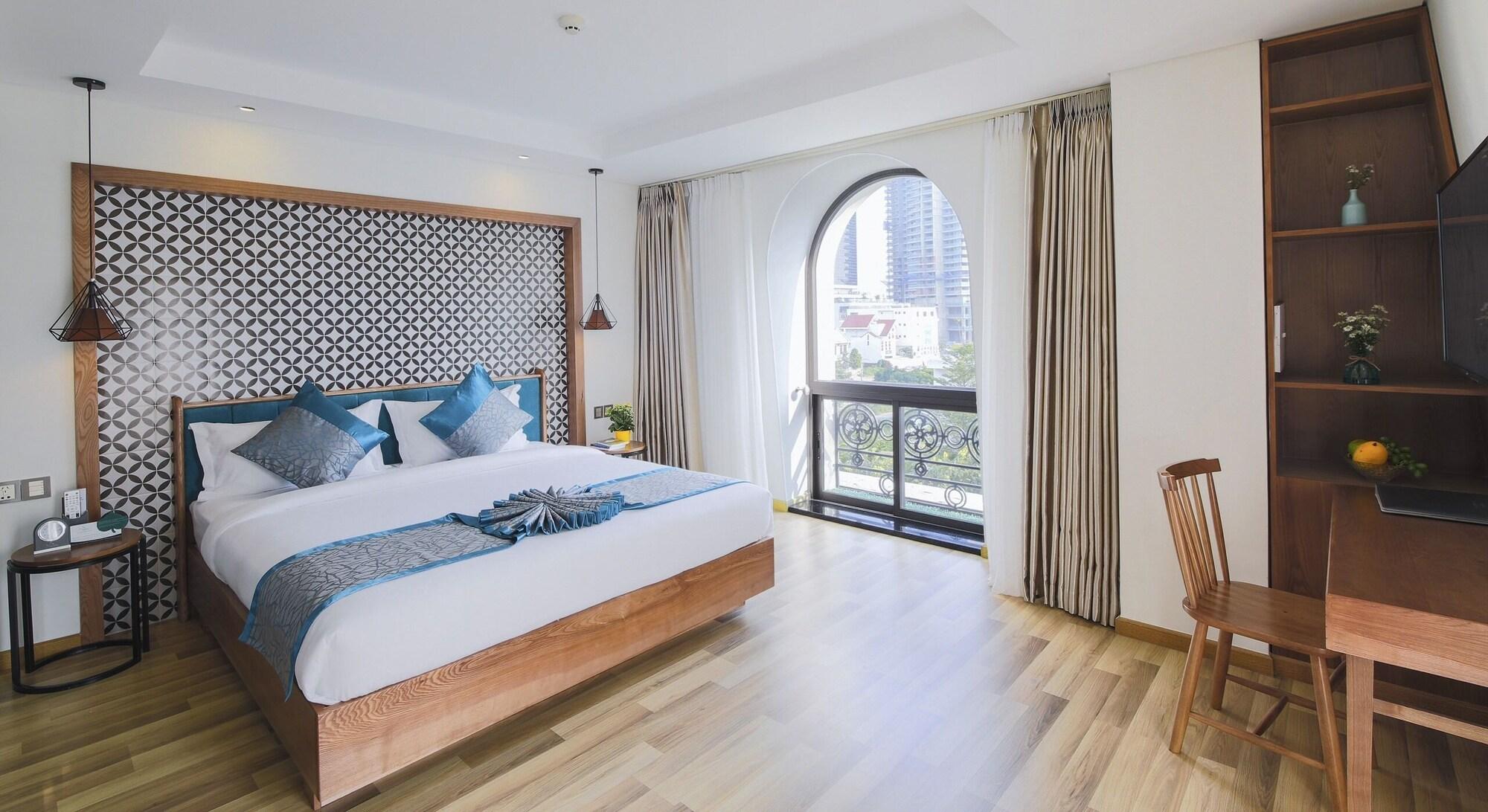 Capital O 781 Brilliant Majestic Hotel Da Nang Exterior photo