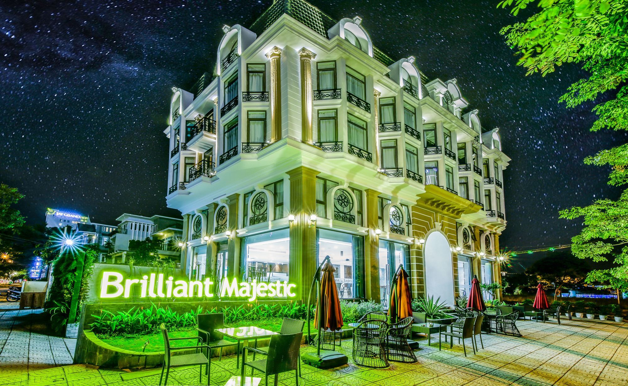 Capital O 781 Brilliant Majestic Hotel Da Nang Exterior photo